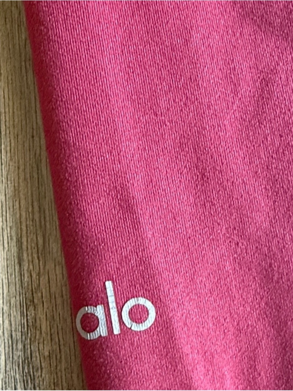 ALO Yoga Berry Wine High-Rise Leggings - Picture 4 of 4